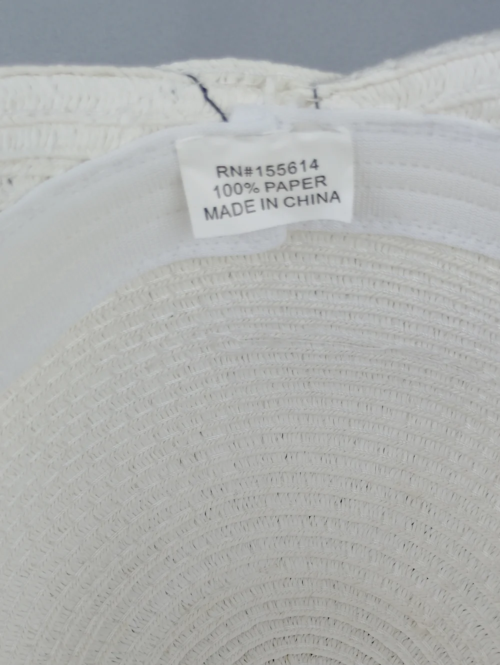 Classic Women's Wide-Brim Straw Sun Hat - White